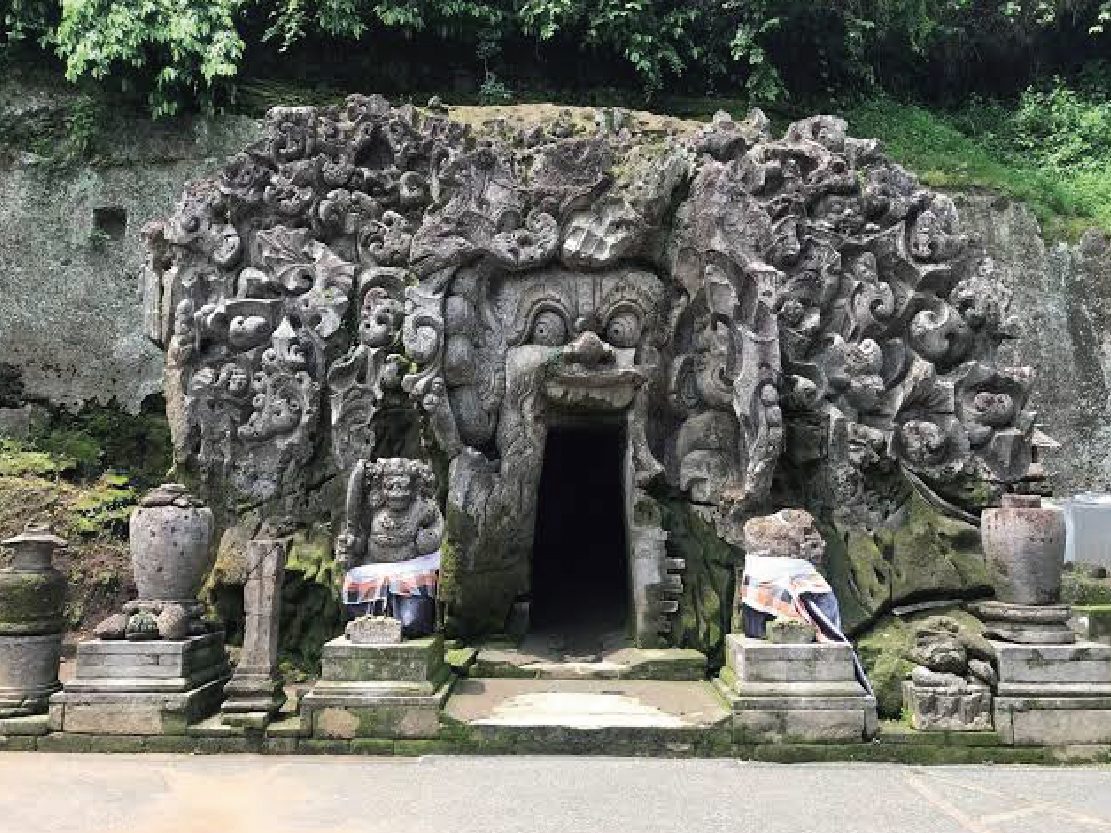 象洞 Goa Gajah