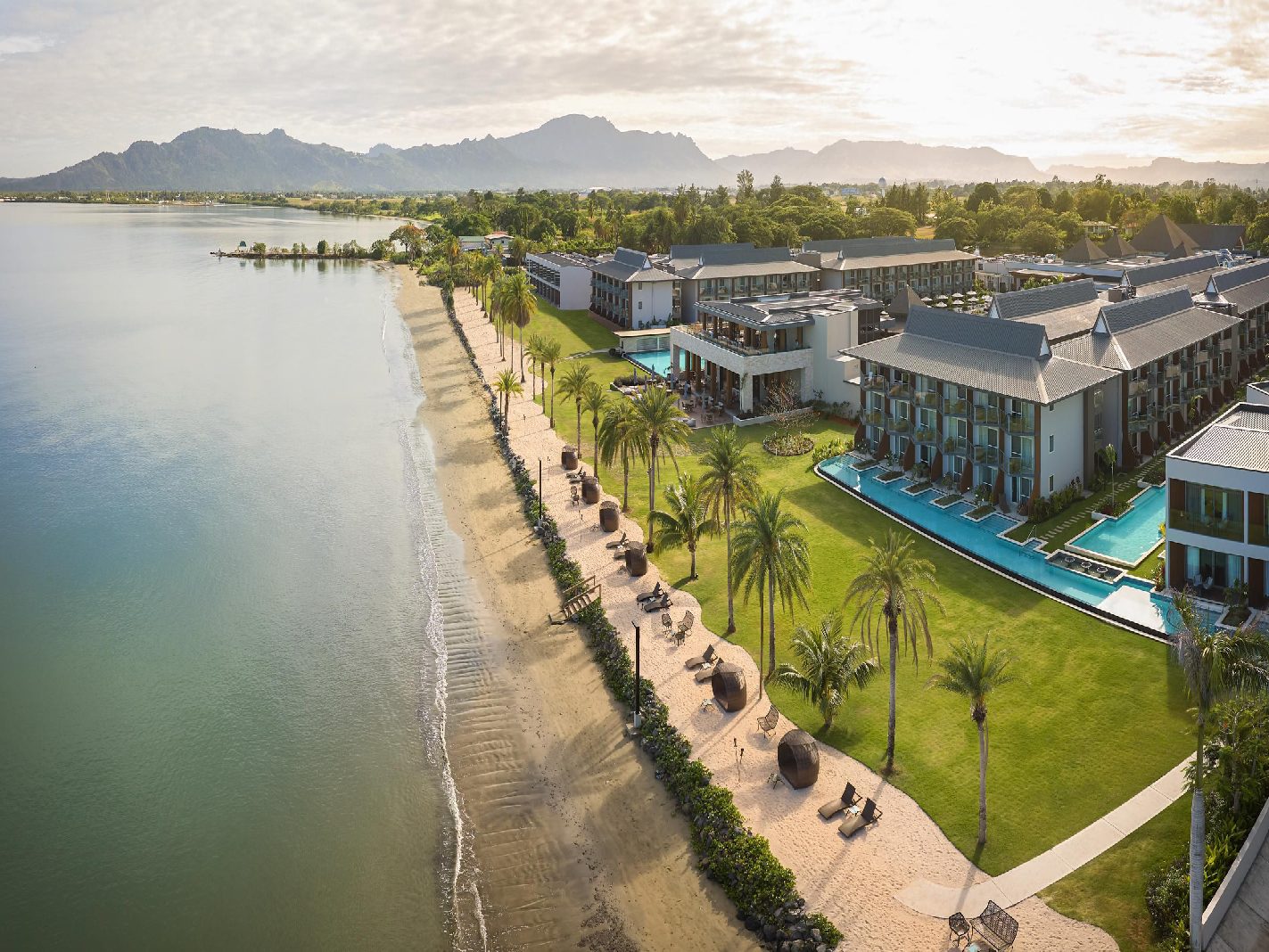 楠迪灣皇冠假日度假村 Crowne Plaza Fiji Nadi Bay Resort